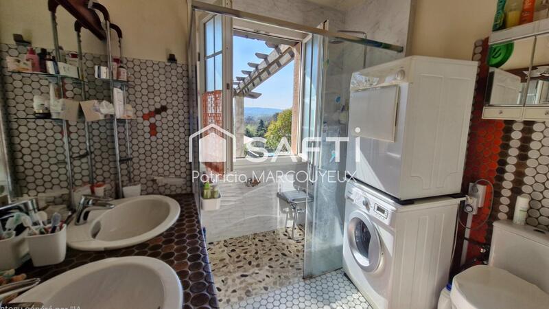 Maison - 125 m² - 5 pièces