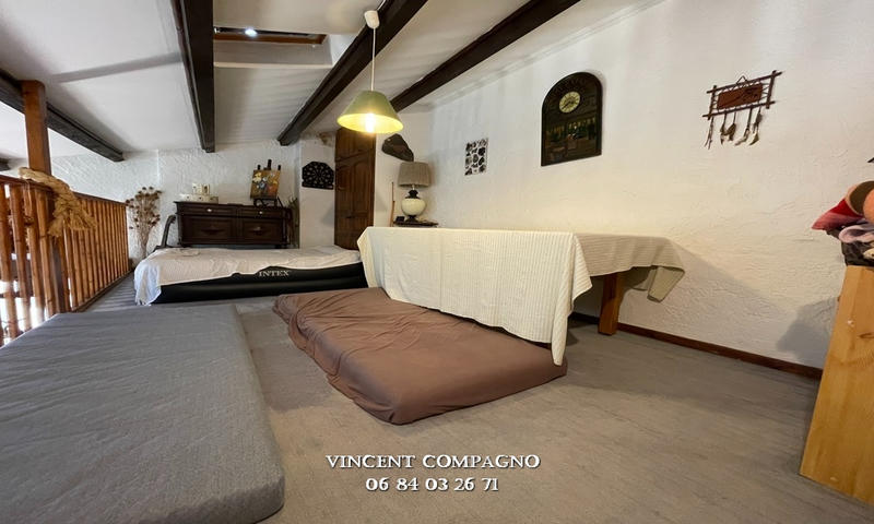 Maison - 80 m² - 6 pièces