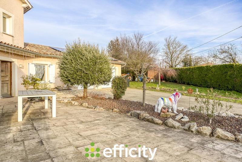 Maison - 190 m² - 5 pièces