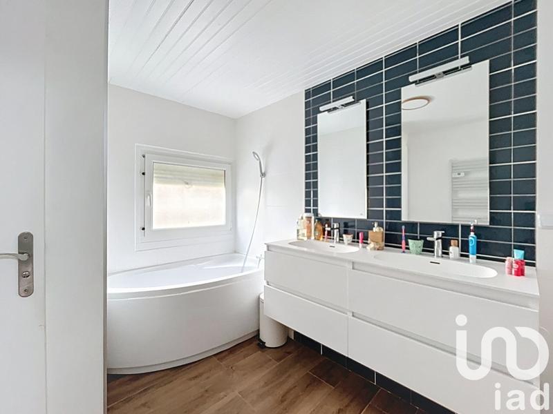 Maison - 109 m² - 5 pièces