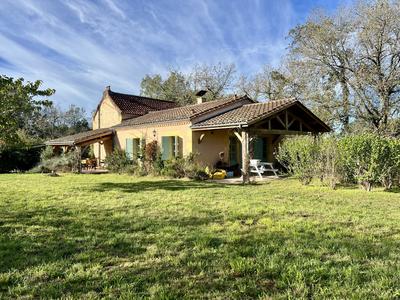 Maison - 95 m² - 3 pièces