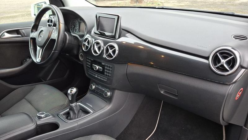 Mercedes Classe B II 180 122 Design