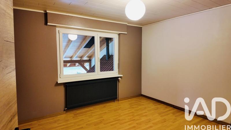 Maison - 177 m² - 8 pièces