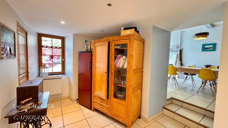 Maison - 157 m² - 6 pièces