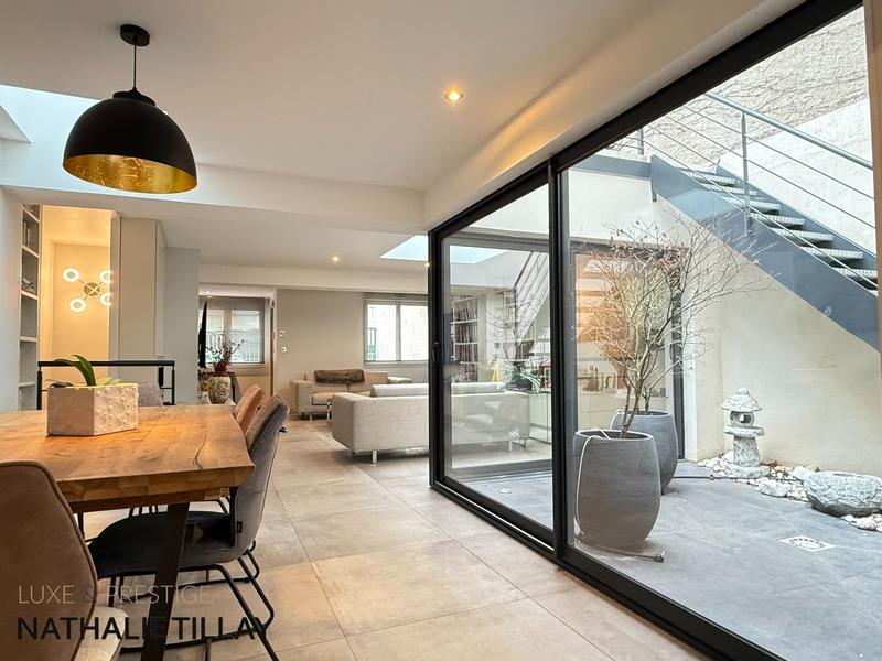 Maison - 140 m² - 5 pièces