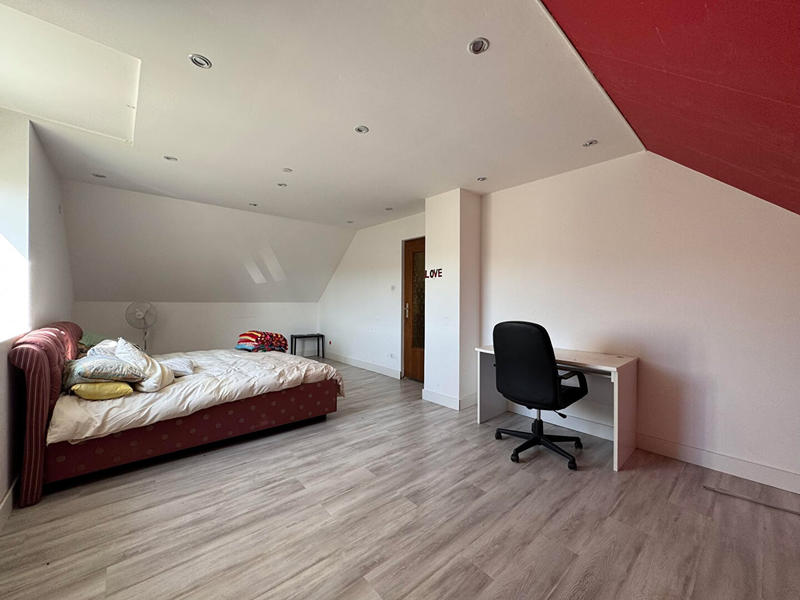 Maison - 135 m² - 6 pièces