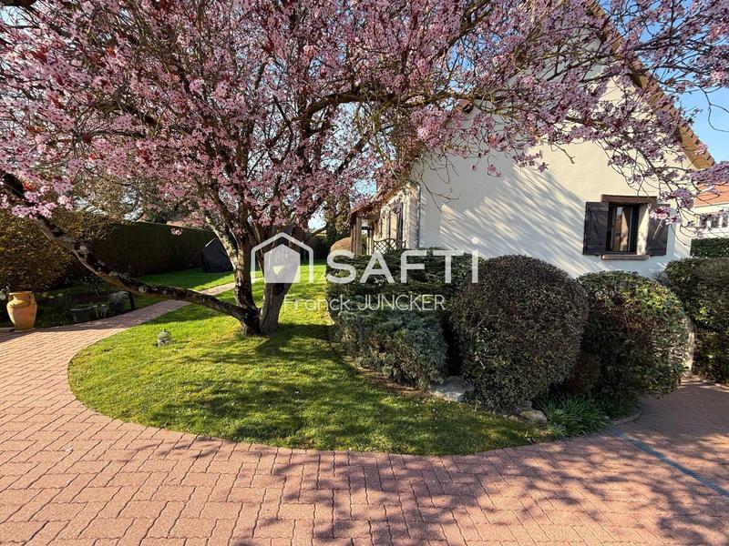 Maison - 110 m² - 5 pièces