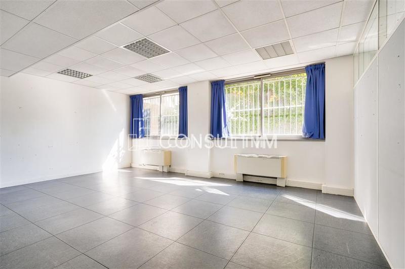 Bureau - 245 m²