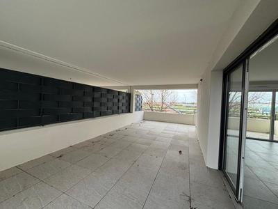 Appartement - 76 m² - 3 pièces