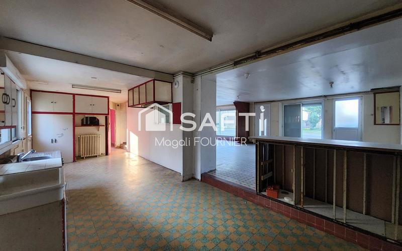 Maison - 238 m² - 12 pièces