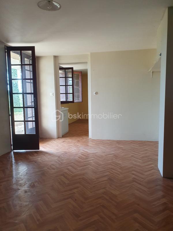 Maison traditionnelle - 146 m² - 6 pièces