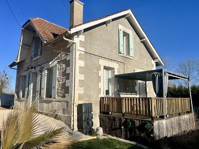 Maison - 111 m² - 5 pièces