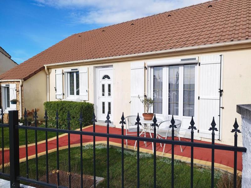 Maison - 92 m² - 5 pièces