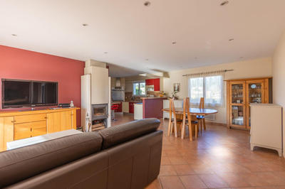 Maison - 104 m² - 5 pièces