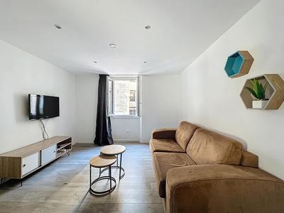 Studio - 20 m² - 1 pièce