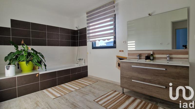 Maison - 163 m² - 6 pièces