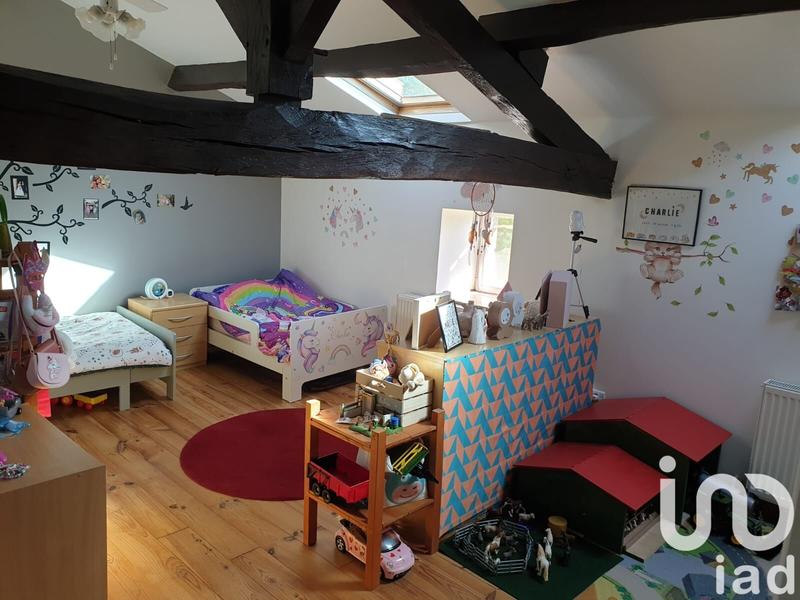 Maison - 179 m² - 8 pièces