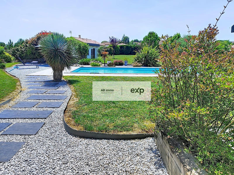 Villa - 141 m² - 5 pièces