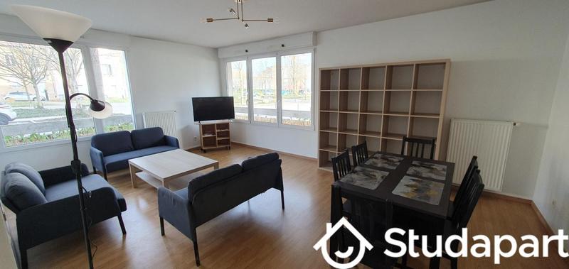 Chambre - 14 m² - 1 pièce