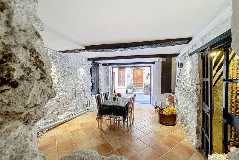 Maison de village - 175 m² - 7 pièces