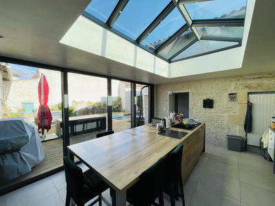 Maison - 192 m² - 5 pièces