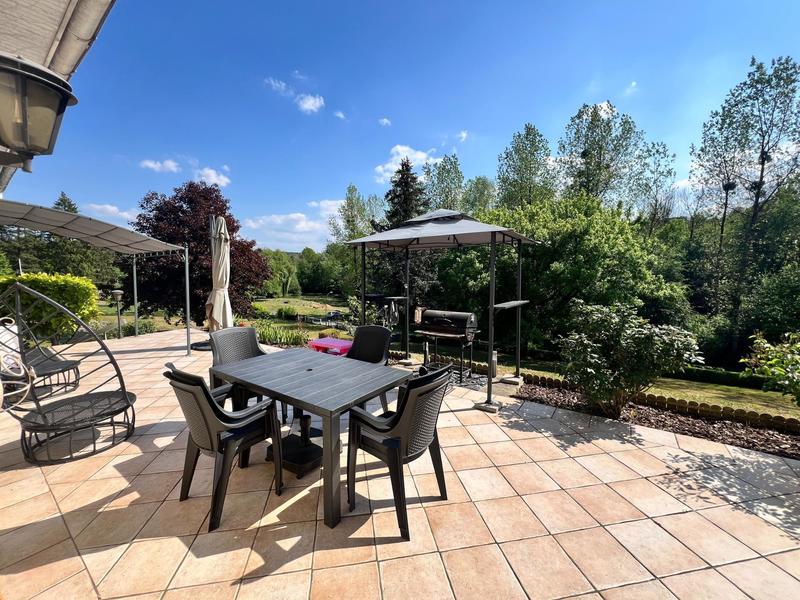 Maison - 195 m² - 5 pièces