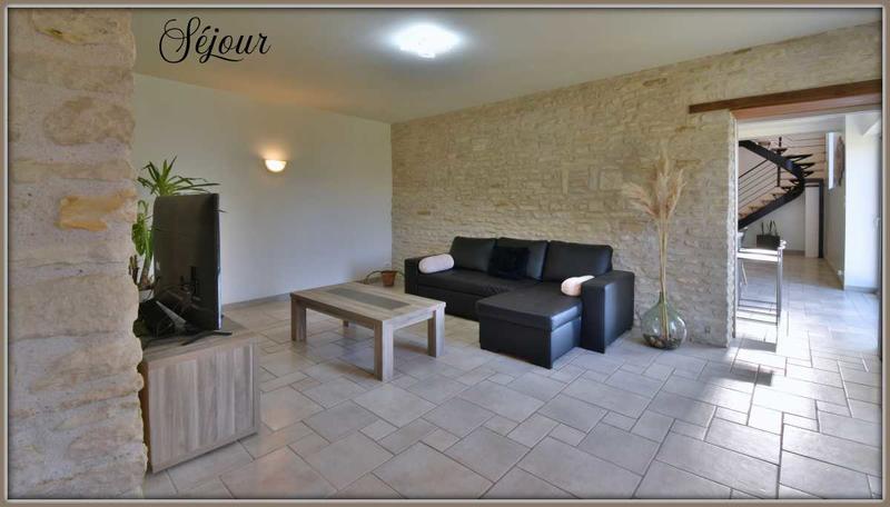 Longère - 219 m² - 6 pièces