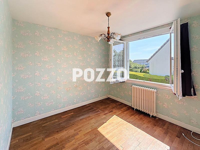 Maison - 95 m² - 5 pièces