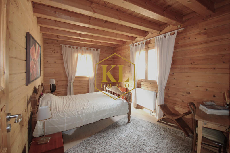 Châlet - 159 m² - 6 pièces