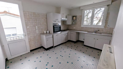 Maison - 146 m² - 7 pièces