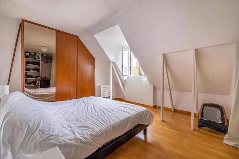 Maison - 153 m² - 7 pièces