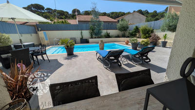 Villa - 145 m² - 6 pièces