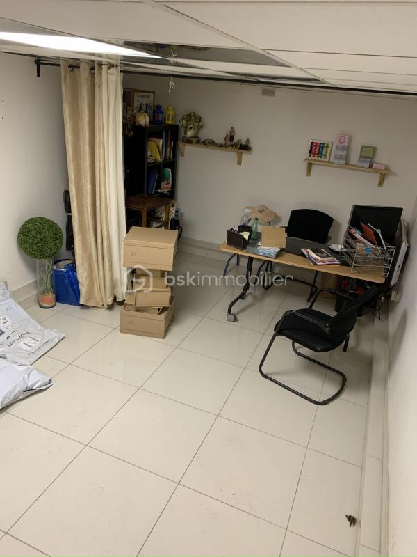 Immeuble - 107 m² - 5 pièces