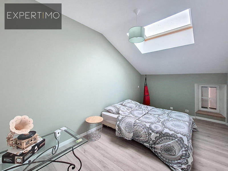 Maison de village - 278 m² - 10 pièces