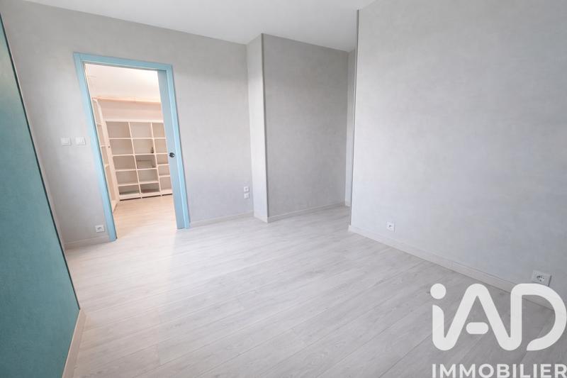 Maison - 122 m² - 5 pièces