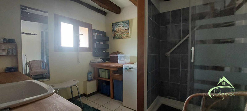 Maison ancienne - 178 m² - 8 pièces