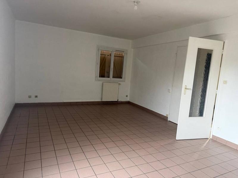 Maison jumelée - 95 m² - 5 pièces
