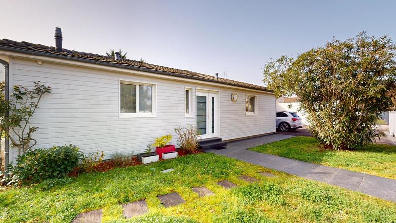 Maison - 252 m² - 6 pièces