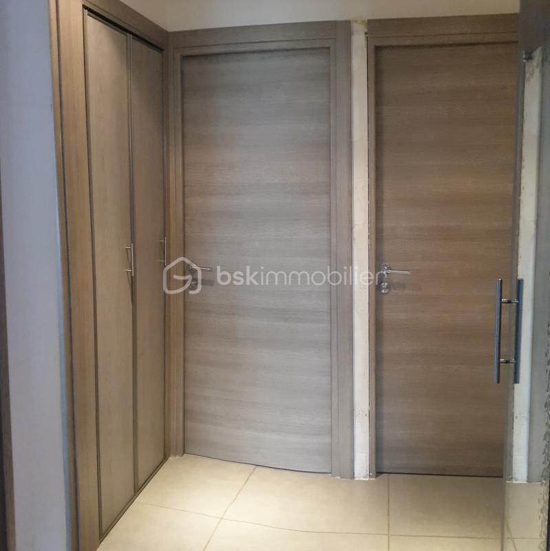 Appartement - 61 m² - 4 pièces