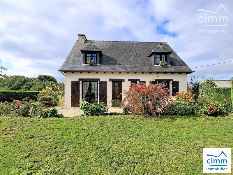 Maison - 103 m² - 5 pièces