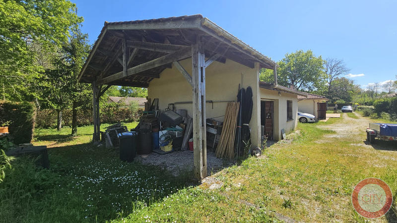 Maison - 121 m² - 5 pièces