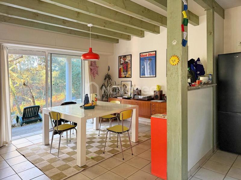 Maison - 99 m² - 5 pièces