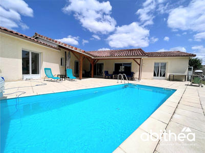 Maison - 153 m² - 5 pièces