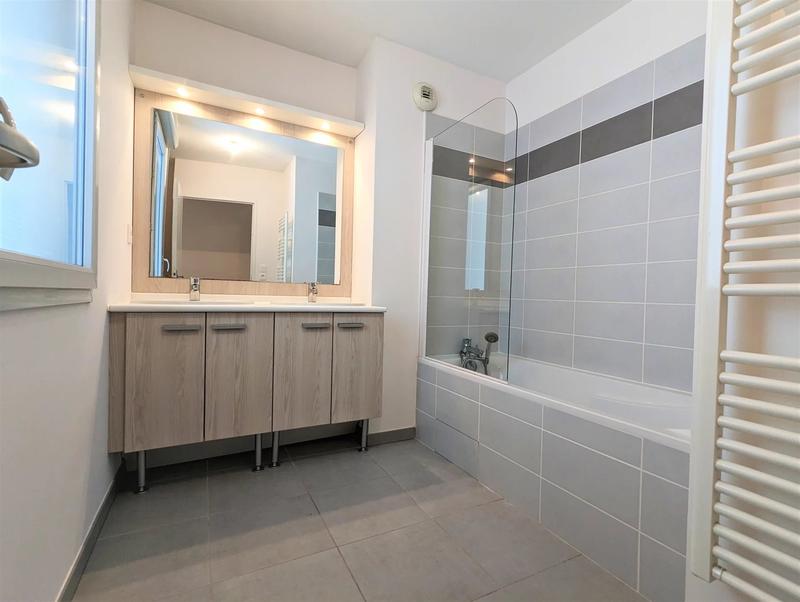 Appartement - 88 m² - 4 pièces