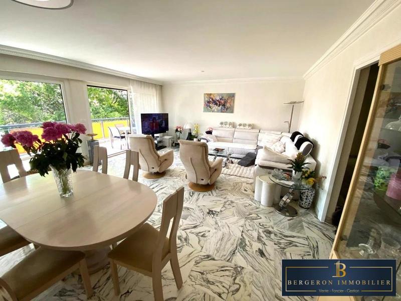 Appartement - 116 m² - 4 pièces