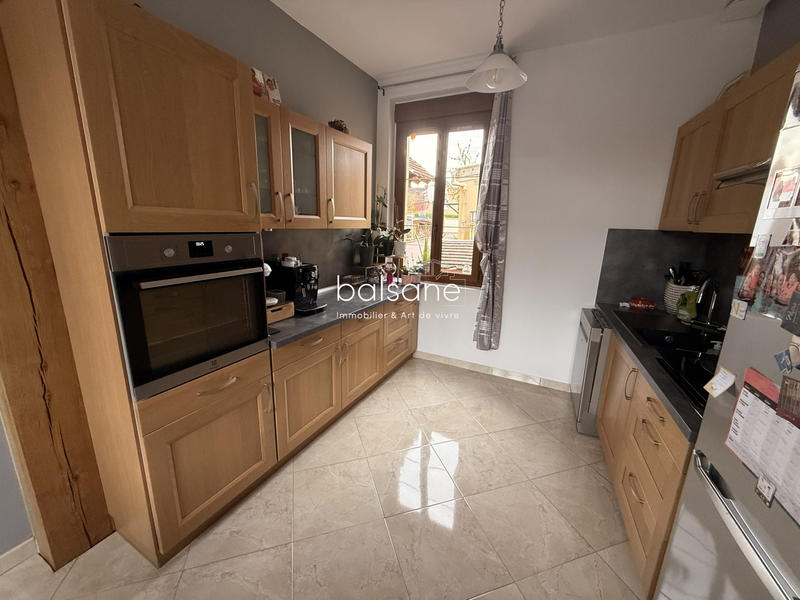 Maison - 100 m² - 6 pièces