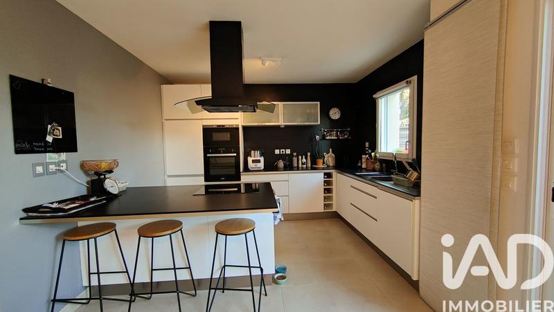 Maison - 84 m² - 4 pièces