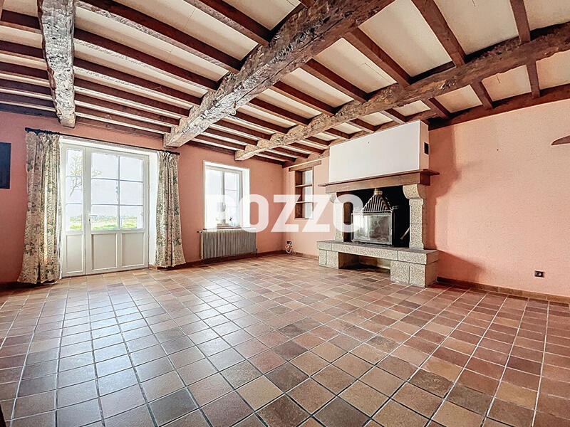 Maison - 102 m² - 6 pièces