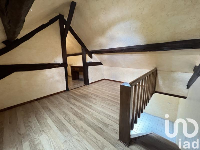 Maison - 275 m² - 10 pièces