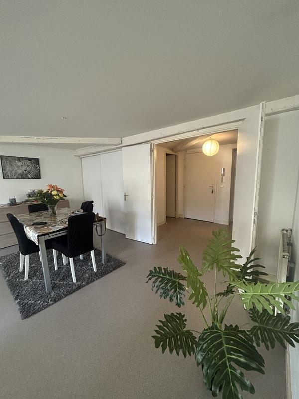 Appartement - 90 m² - 3 pièces